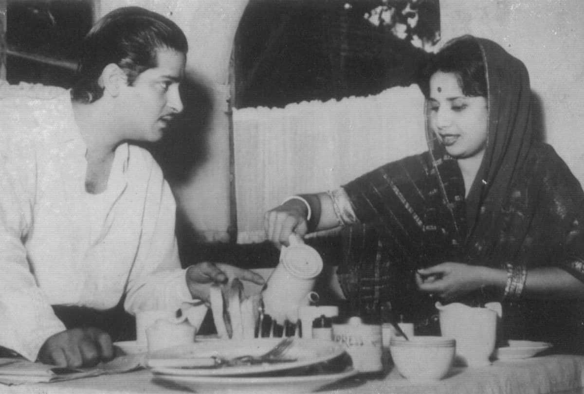 Shammi Kapoor Birth Anniversary Actor Gets Married to Geeta Bali in mandir