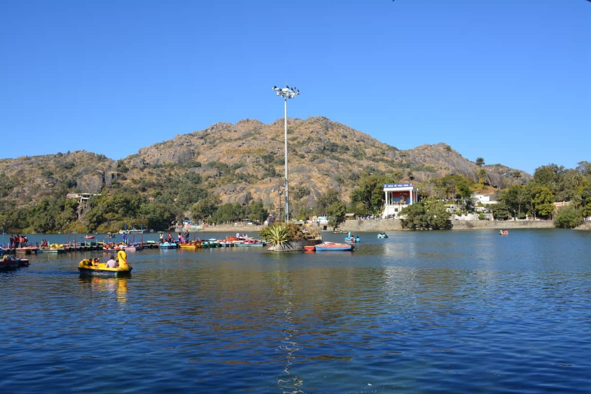 once in your life you must visit rajsthan hill station mount abu
