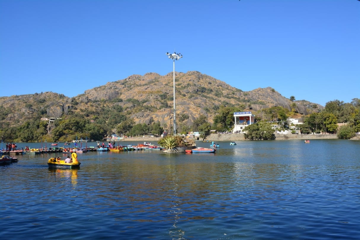 once in your life you must visit rajsthan hill station mount abu