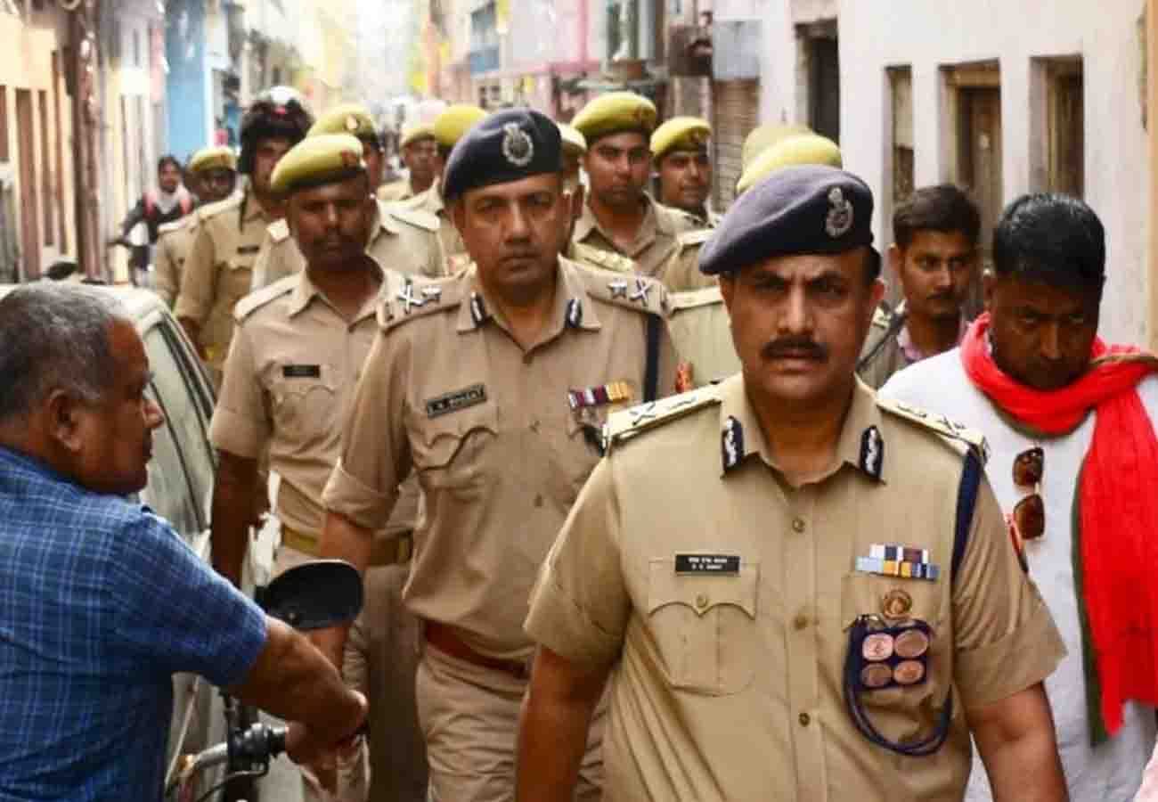 Police went on location of suspects in Kamlesh Tiwari murder case