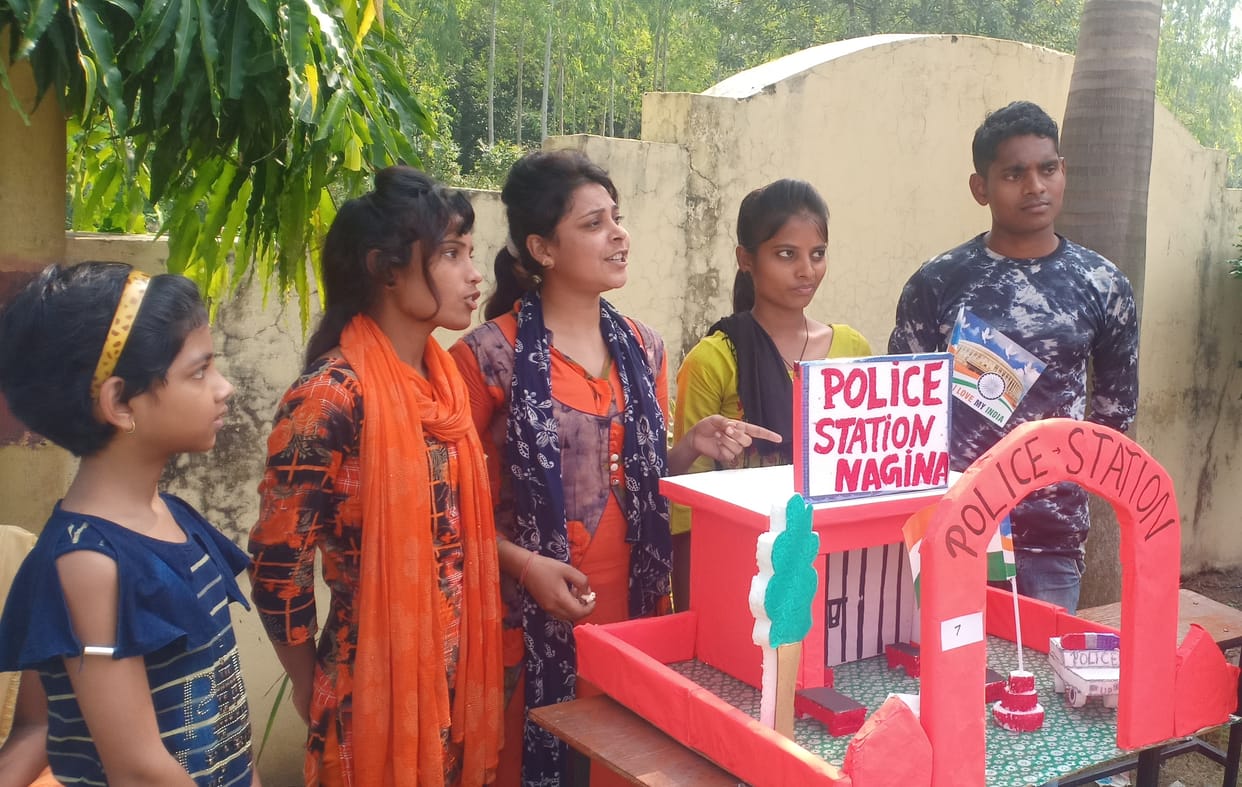 Science exhibition held in Deepawali fair