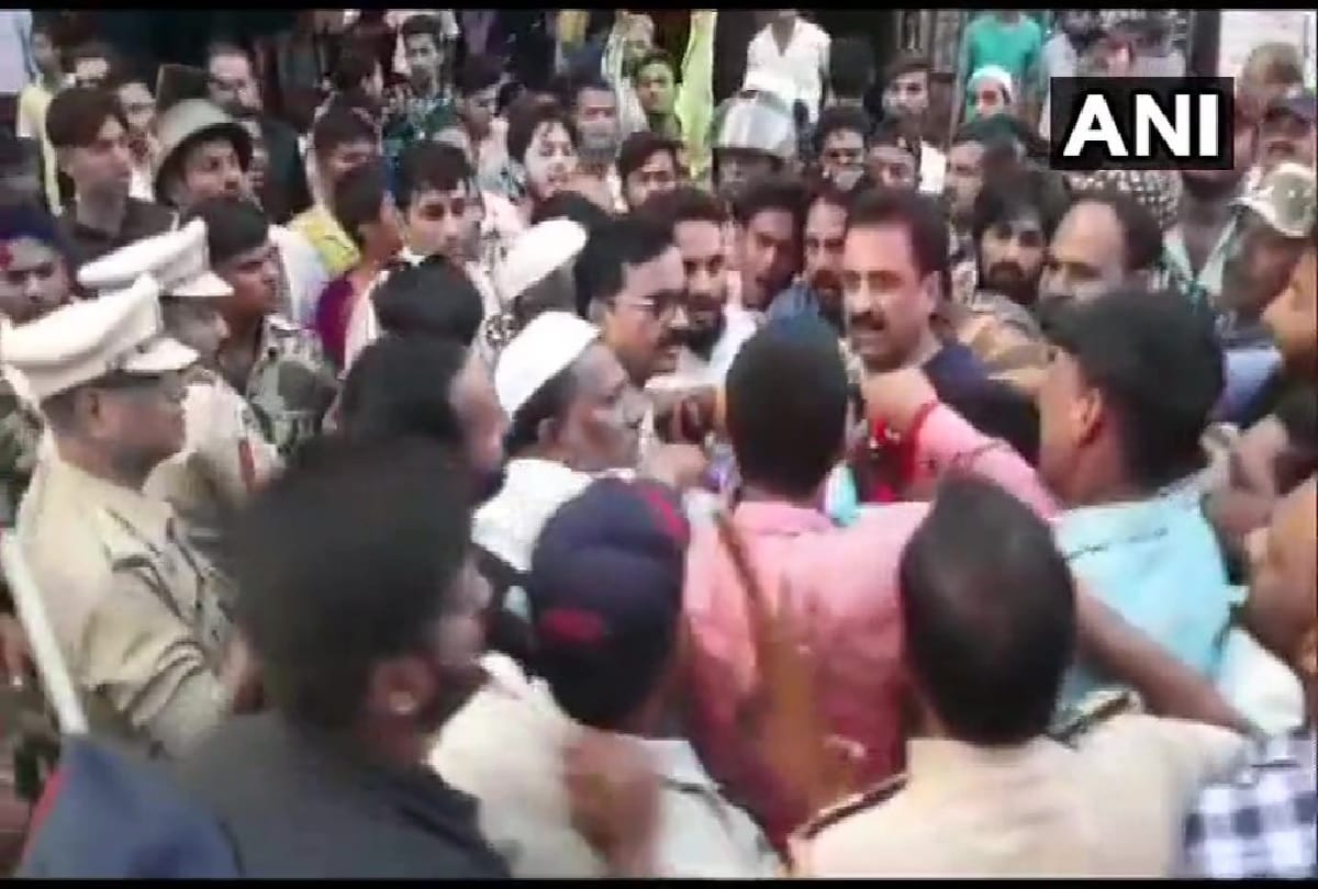 Maharashtra assembly elections: NCP and AIMIM workers clash after voting in Aurangabad