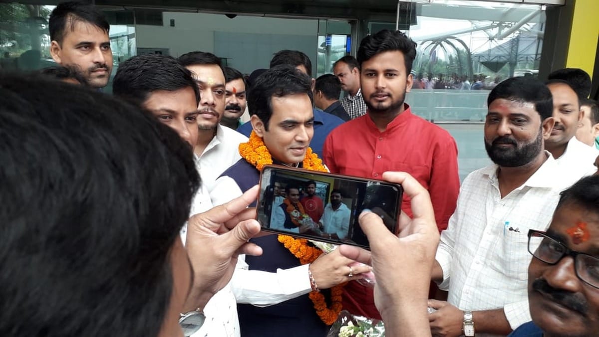 pankaj singh statesman on up law and order reached in varanasi