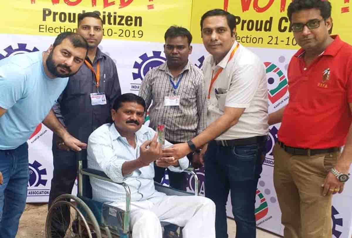 by-election voting continued in kanpur and chitrakoot
