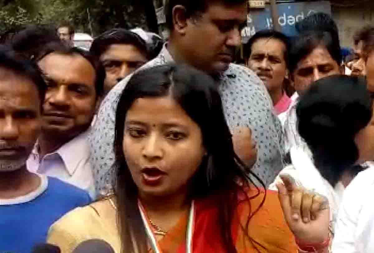 Congress candidate Karishma made serious allegations against BJP workers