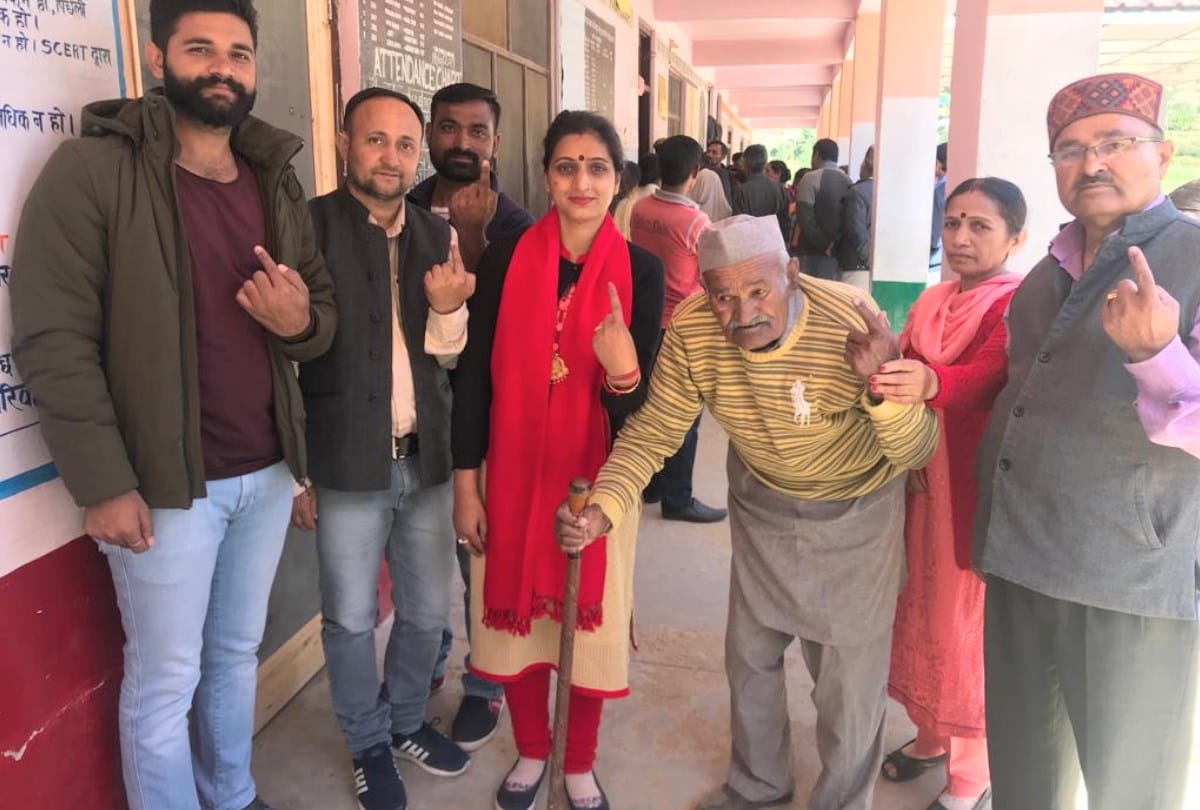 Live updates Polling for By-election in dharamshala and pachhad Himachal Pradesh