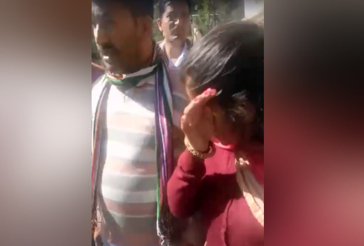 By-election in pachhad woman video viral on polling booth