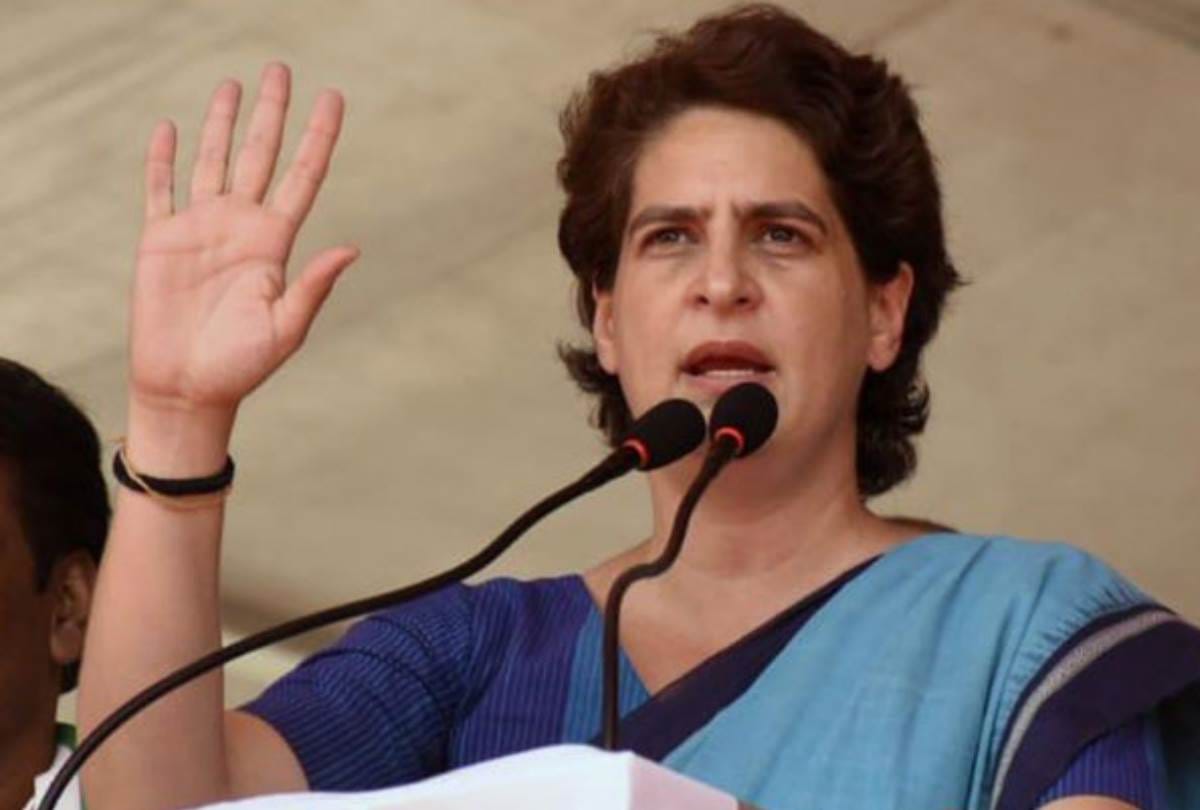 congress secretary priyanka gandhi attacked on yogi government about up pf scam