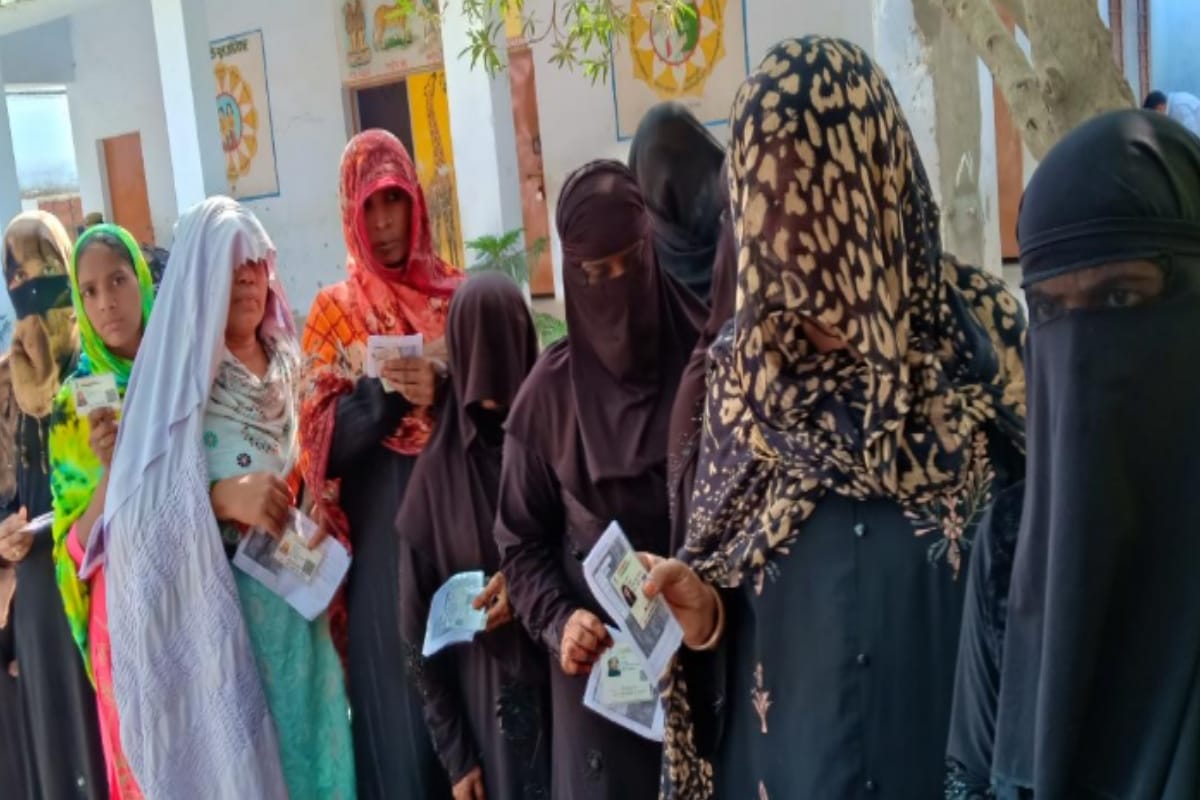 Assembly by election in Gangoh saharanpur today, highlights