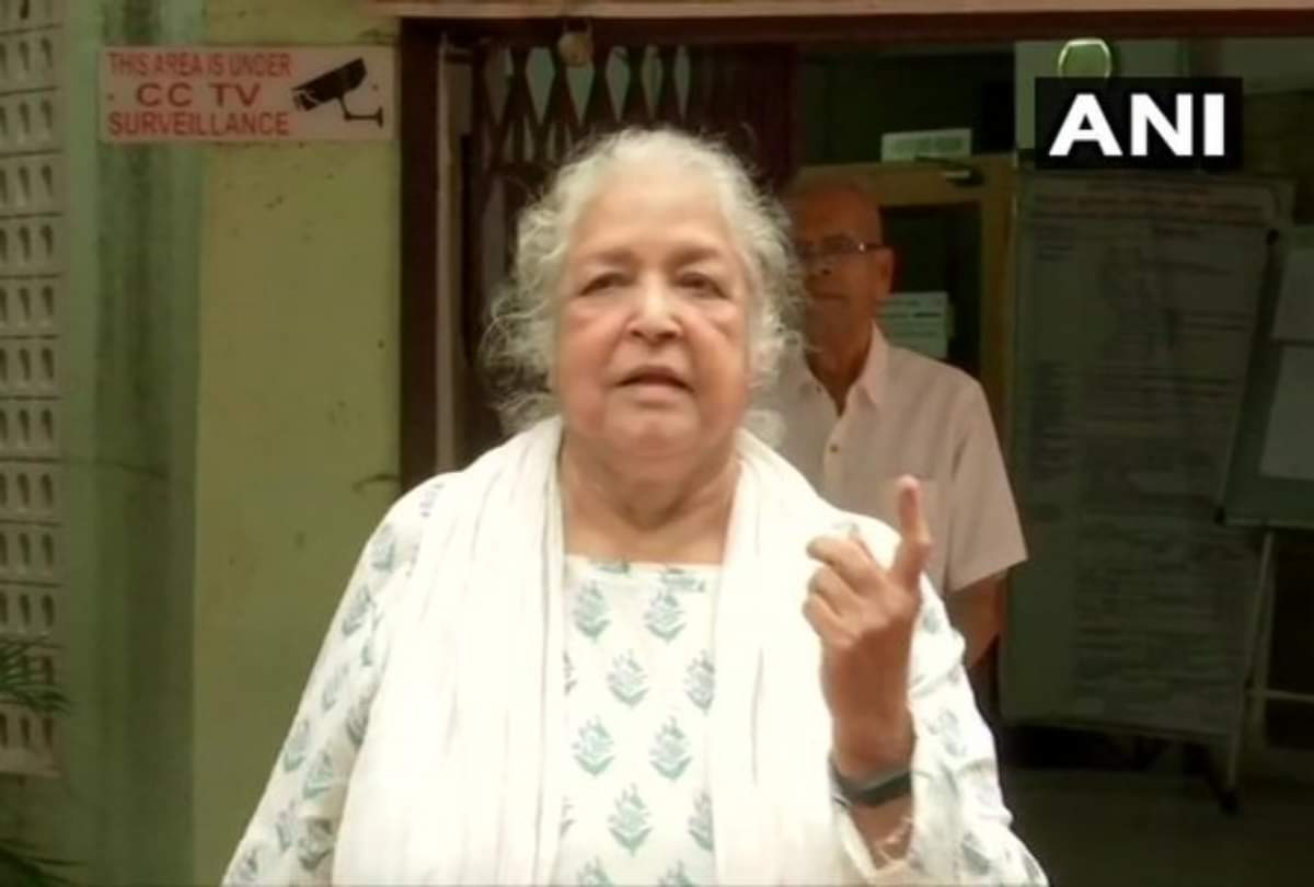Maharashtra Assembly Elections 2019 Bollywood Celebrities Vote