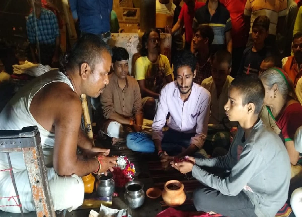 Kamlesh Tiwari's bones immersed in the Ganga in varanasi