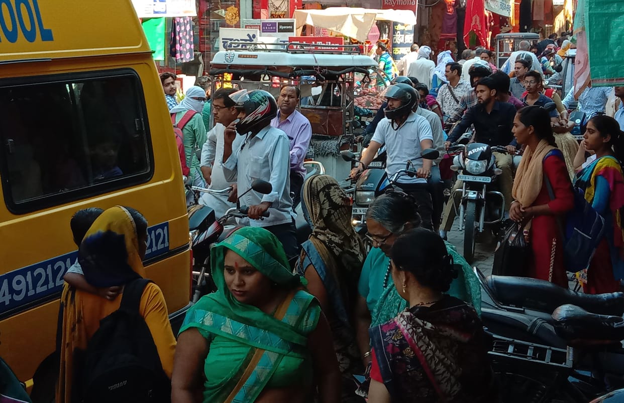 road jam, footpath