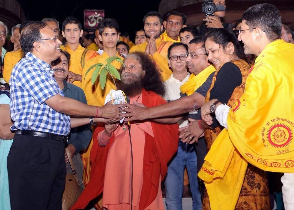 'Youth is the key to taking the country towards a new India'