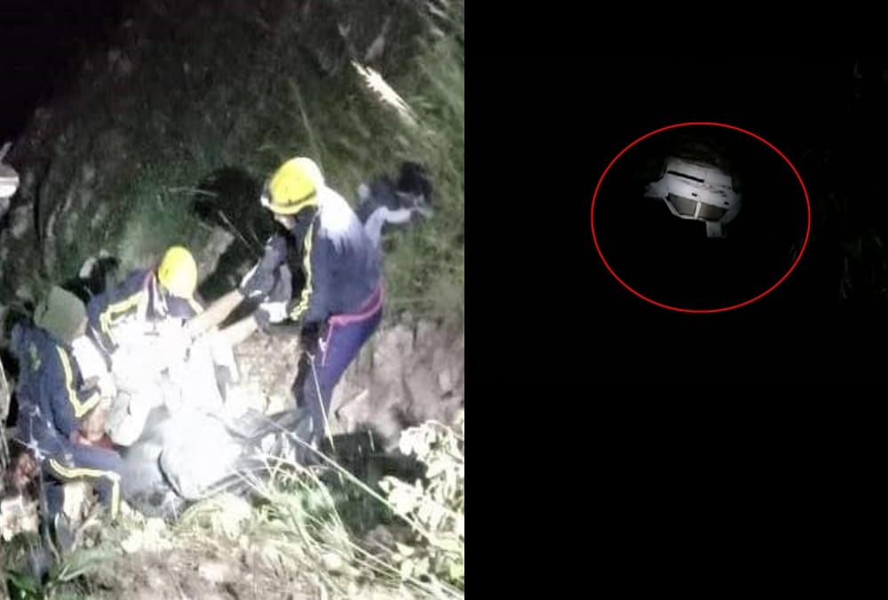 Five Dead Bodies Funeral Together after Car Fell into Ditch in Chamoli Photos