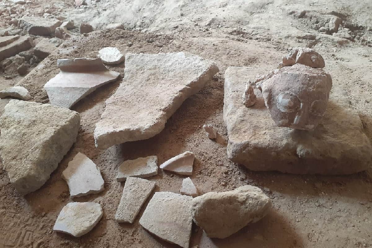 Baghpat News: Actor Manoj Vajpayee has presented the full story of Sinauli's history