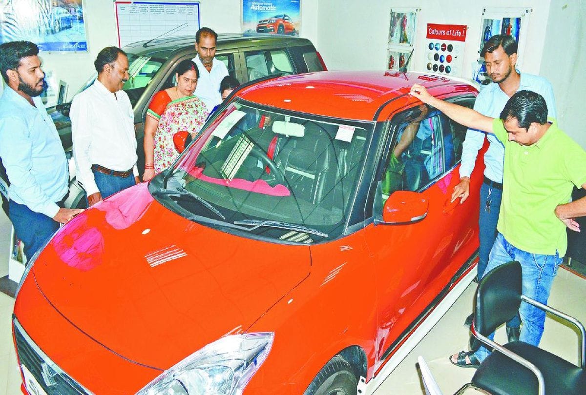 car bike sell on dhanteras in agra