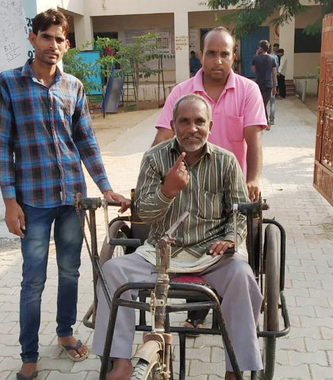 evm problem in election,election,political,votar,assembly election