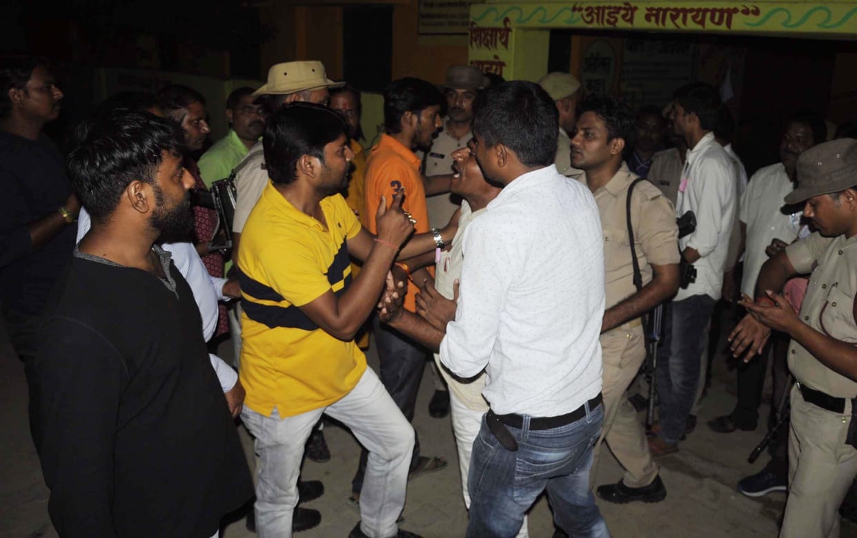 Assembly by-election: SP and BJP workers clash in Sadulpur