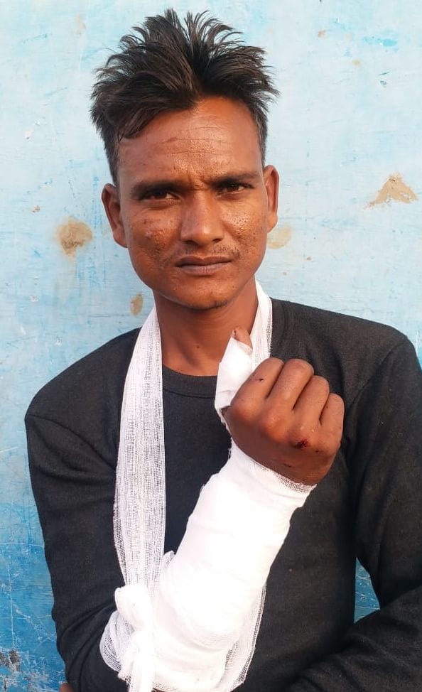 cut your vains due to salary did not come