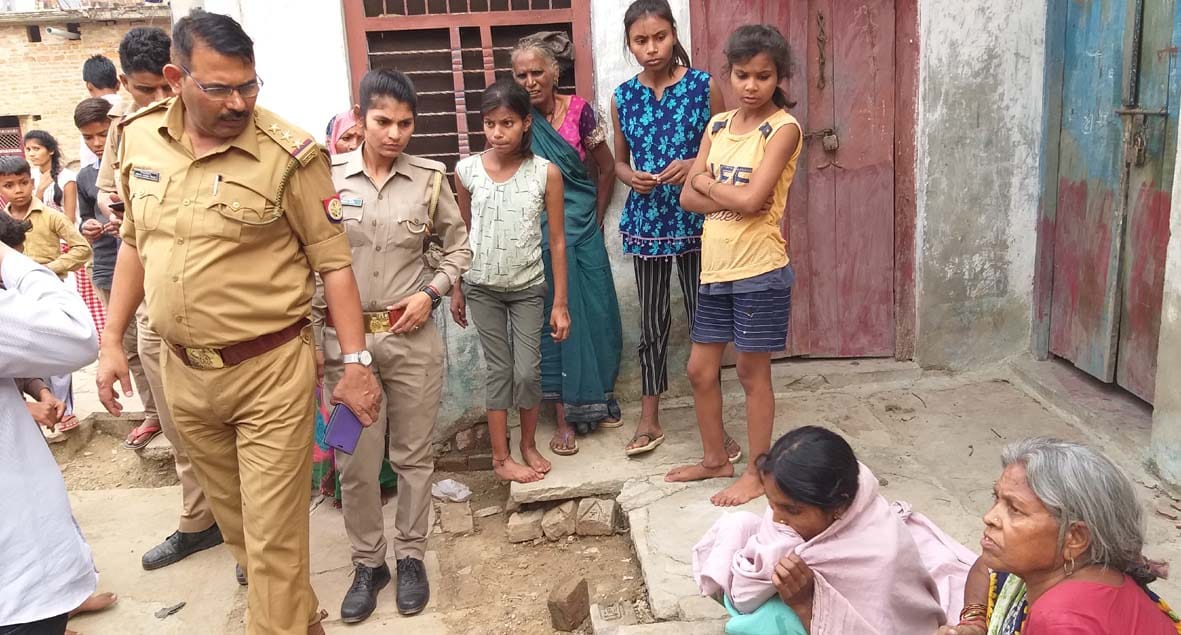 Woman set herself on fire in the mother house, serious
