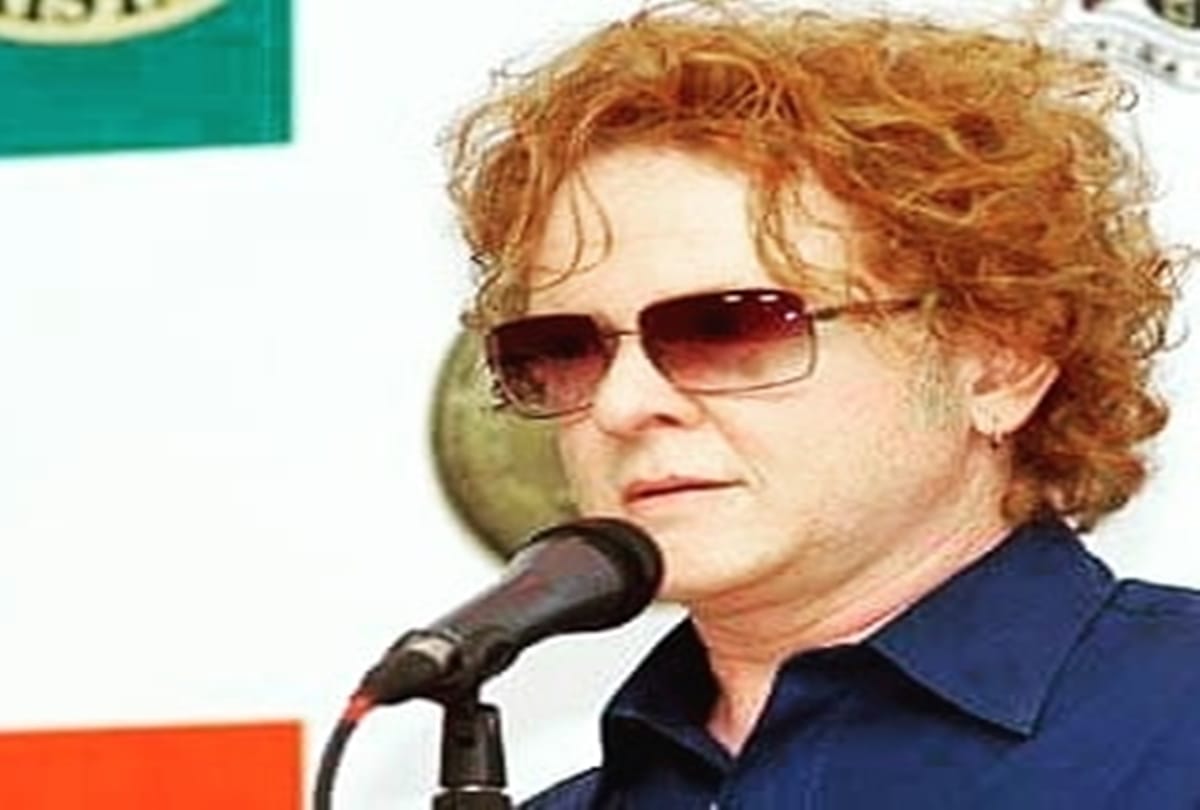 Simply Red singer Mick Hucknall Reaction on Sleeping with 3000 Women
