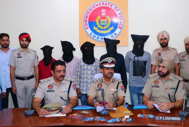 Ludhiana Police has arrested 5 members of a gang