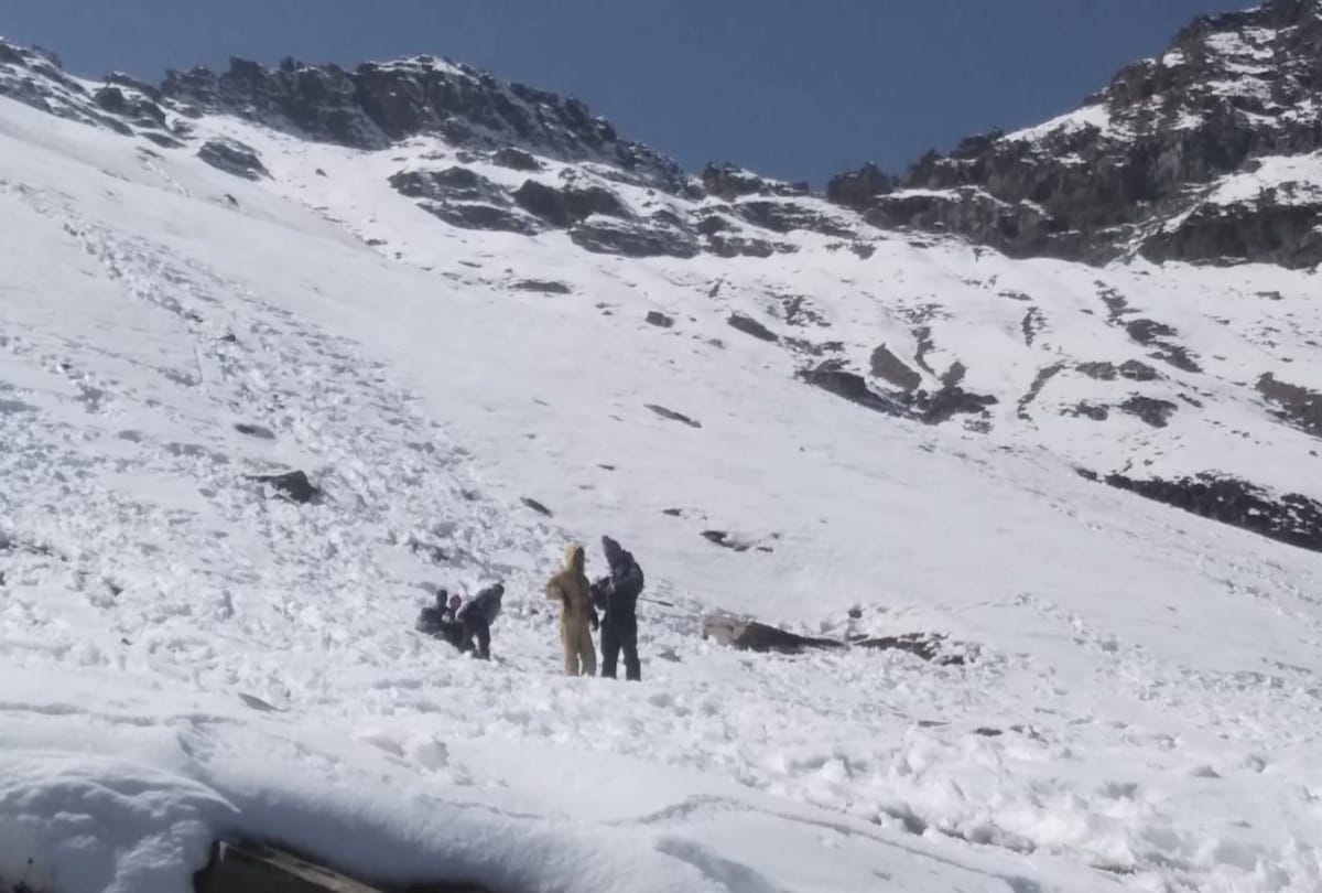Snowfall can be seen in these tourist places of Himachal in the end of September and October, so come