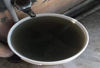 Aligarh News: पानी की टंकी में आ रहा गंदा पानी, वजू करने में हो रही दुश्वारी गंदा पानी प्रतीकात्मक