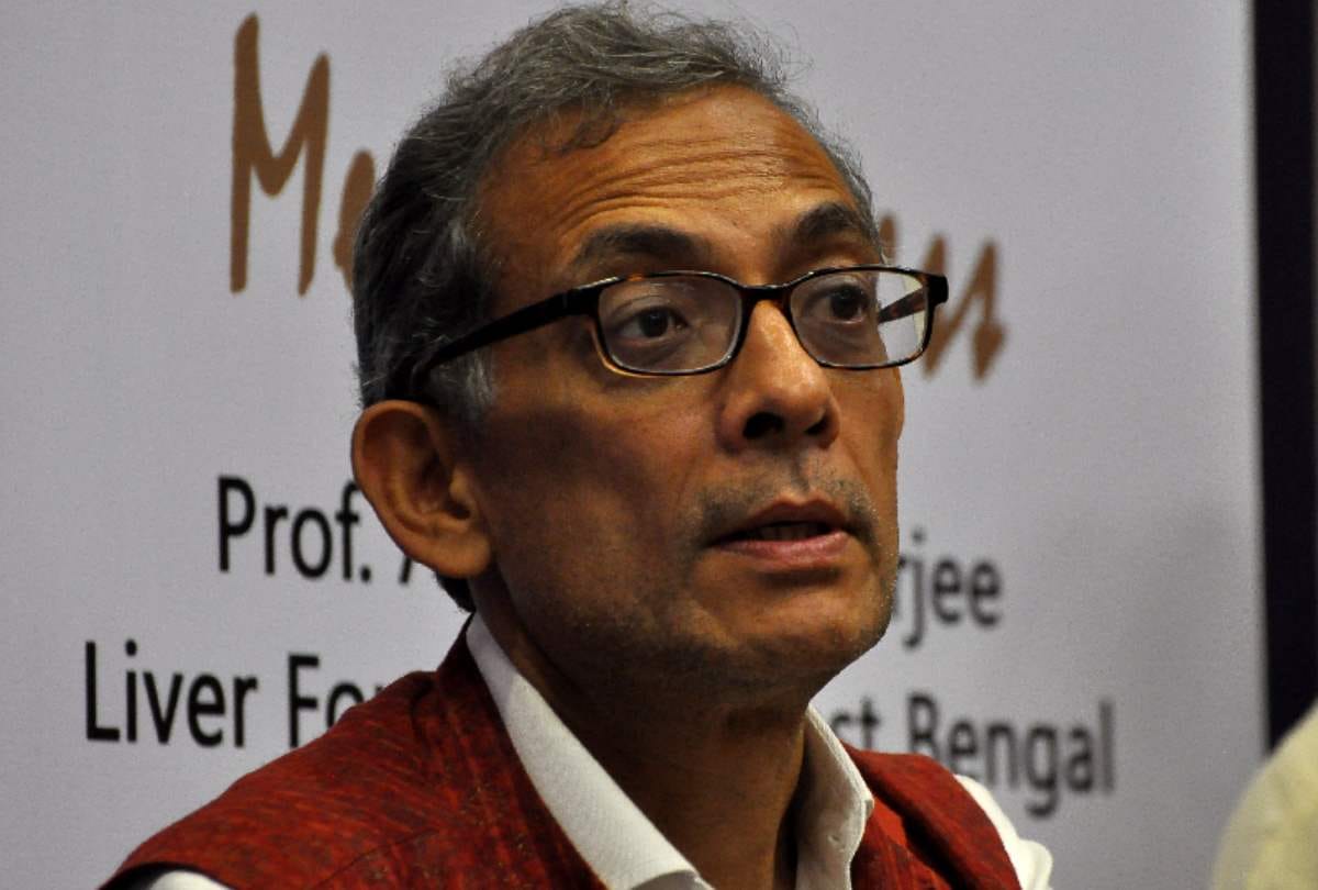 Nobel prize winner abhijit banerjee meets pm modi then press conference skip controversial question