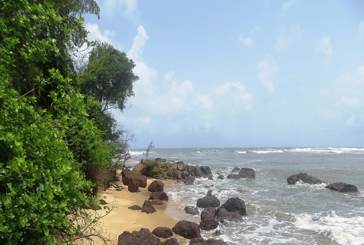 secret beaches and hidden places in goa