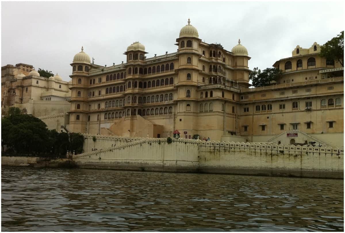 best honeymoon destinations in india in hindi