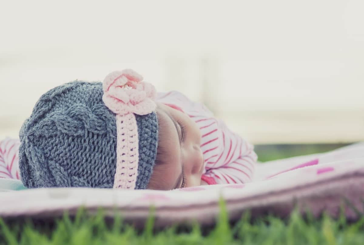 madhya pradesh woman gives birth to boy with 2 heads, 3 hands, 4 feet