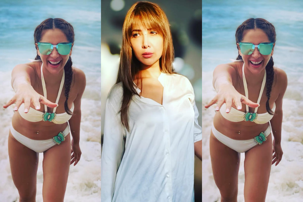 Bollywood actress kim sharma hot bold photos share on instagram