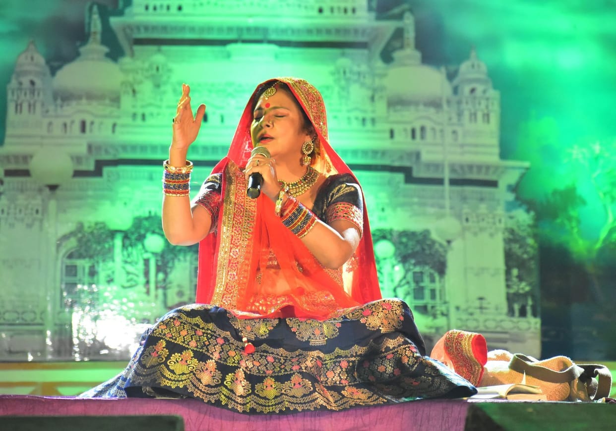 deva mela