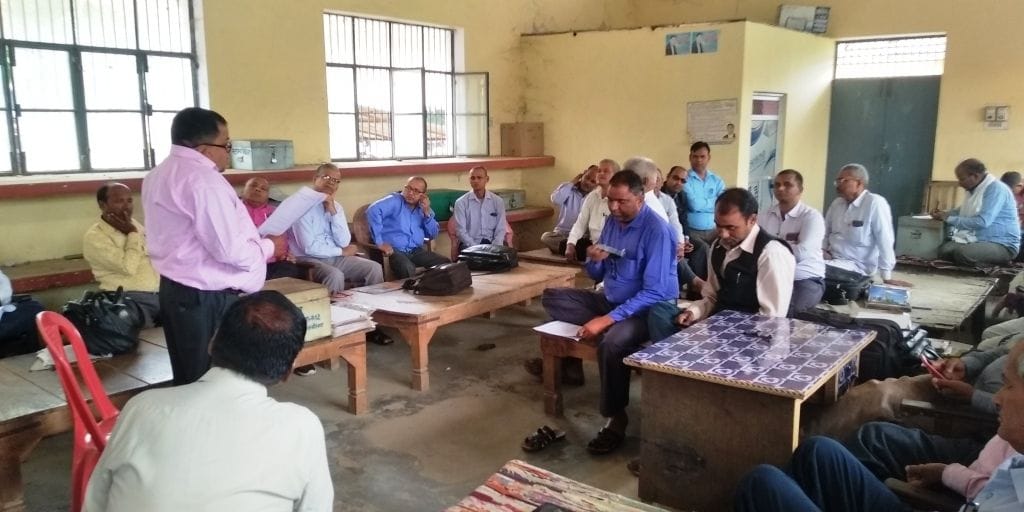 Hungama in advocate's meeting