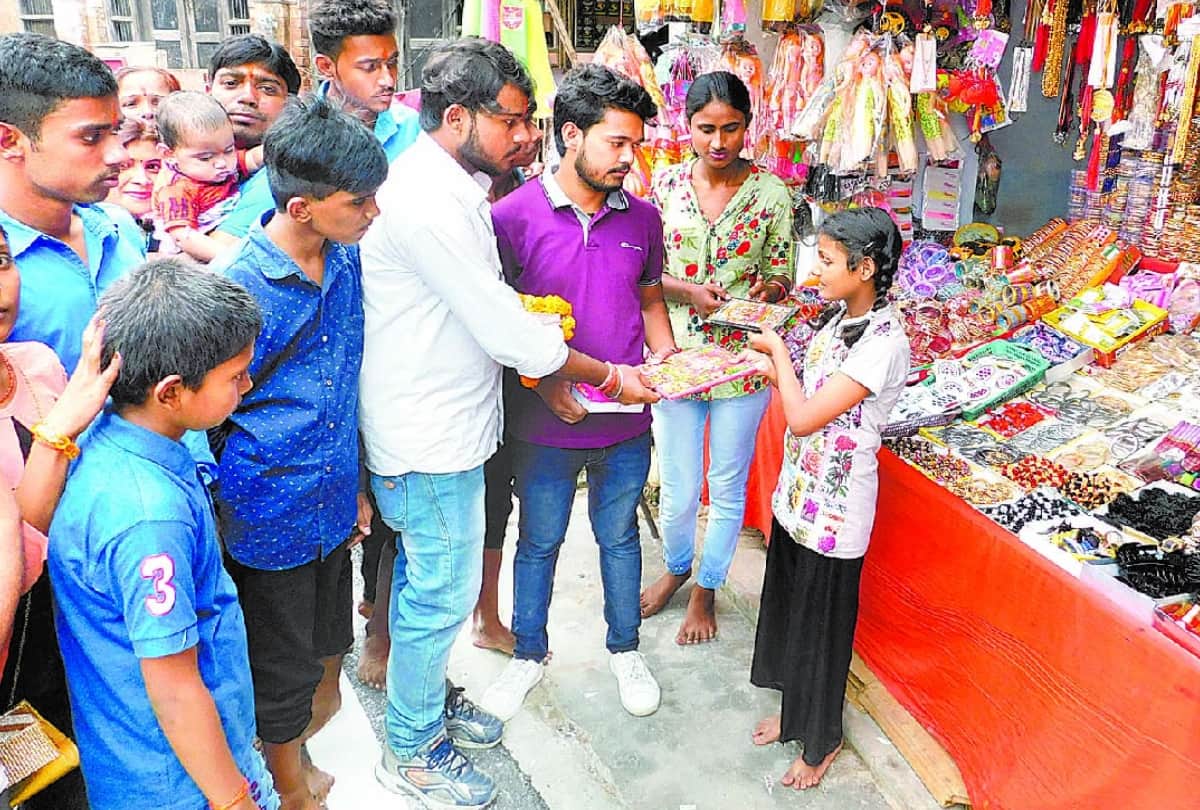 minorities get employment from monasteries and temples in ayodhya