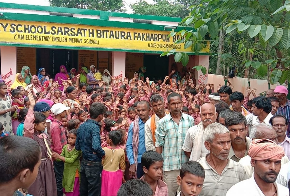students and their parents protest against school teacher's suspension in bahraich