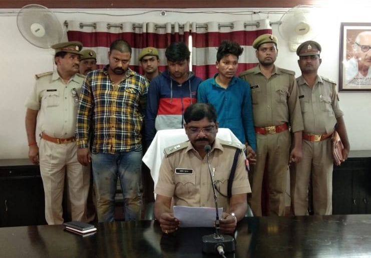 Three arrested for robbing a Vehicle full of gutka