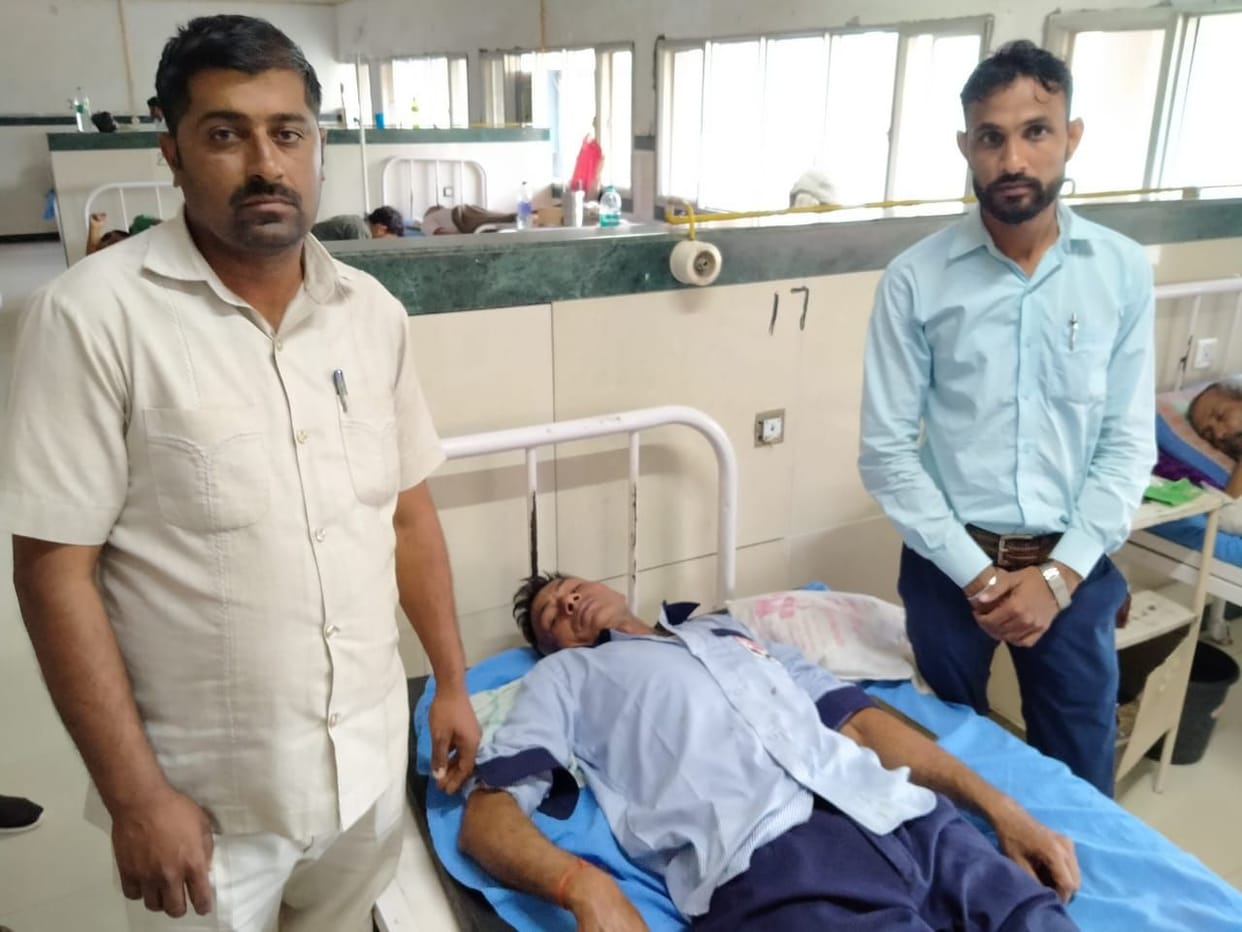 attack on petrol pump personnel