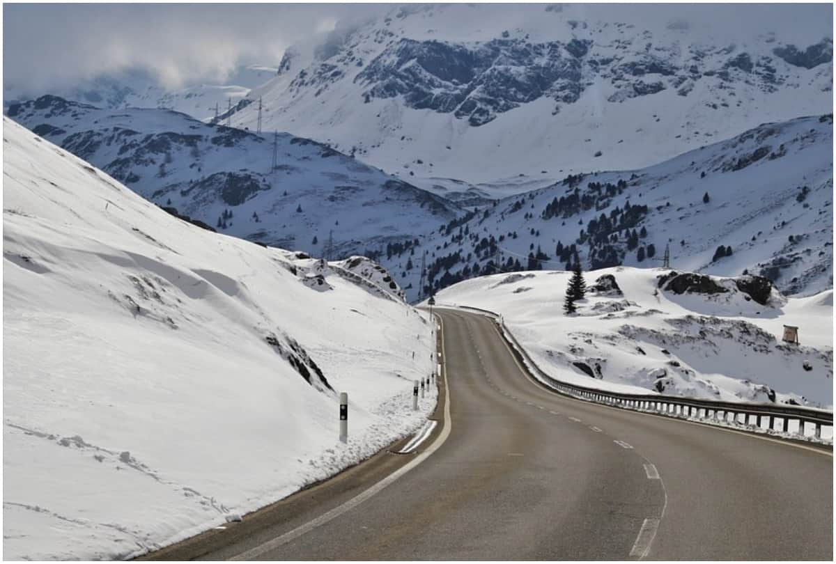visiting places near manali