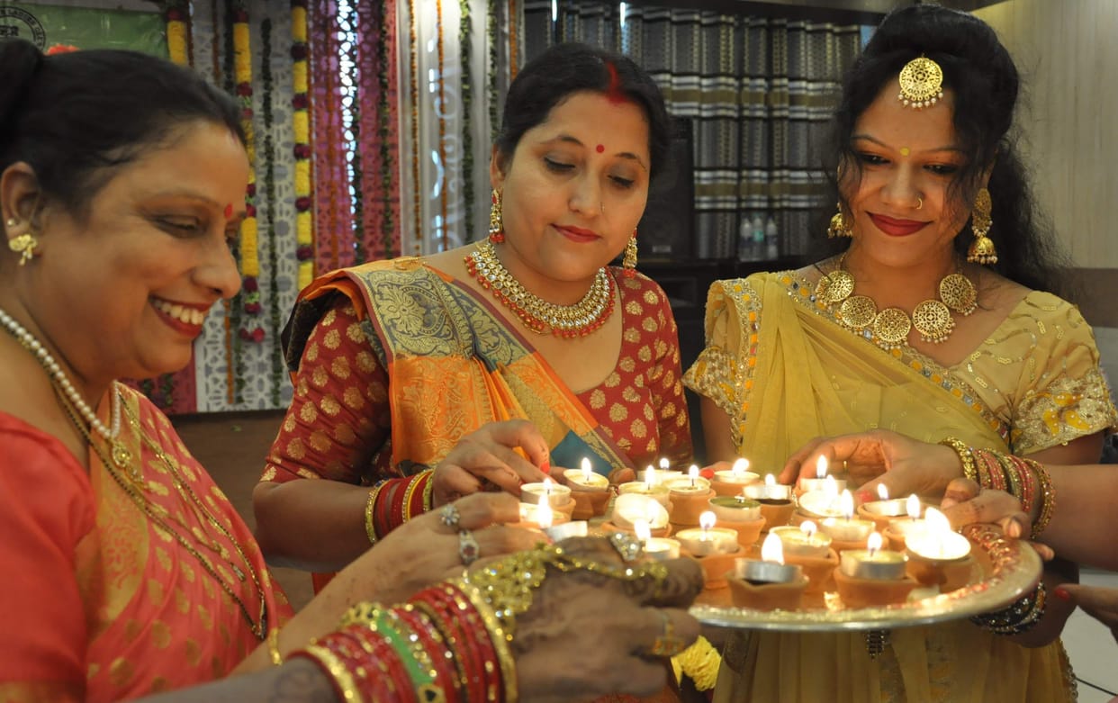 Women ditched the scattered culture