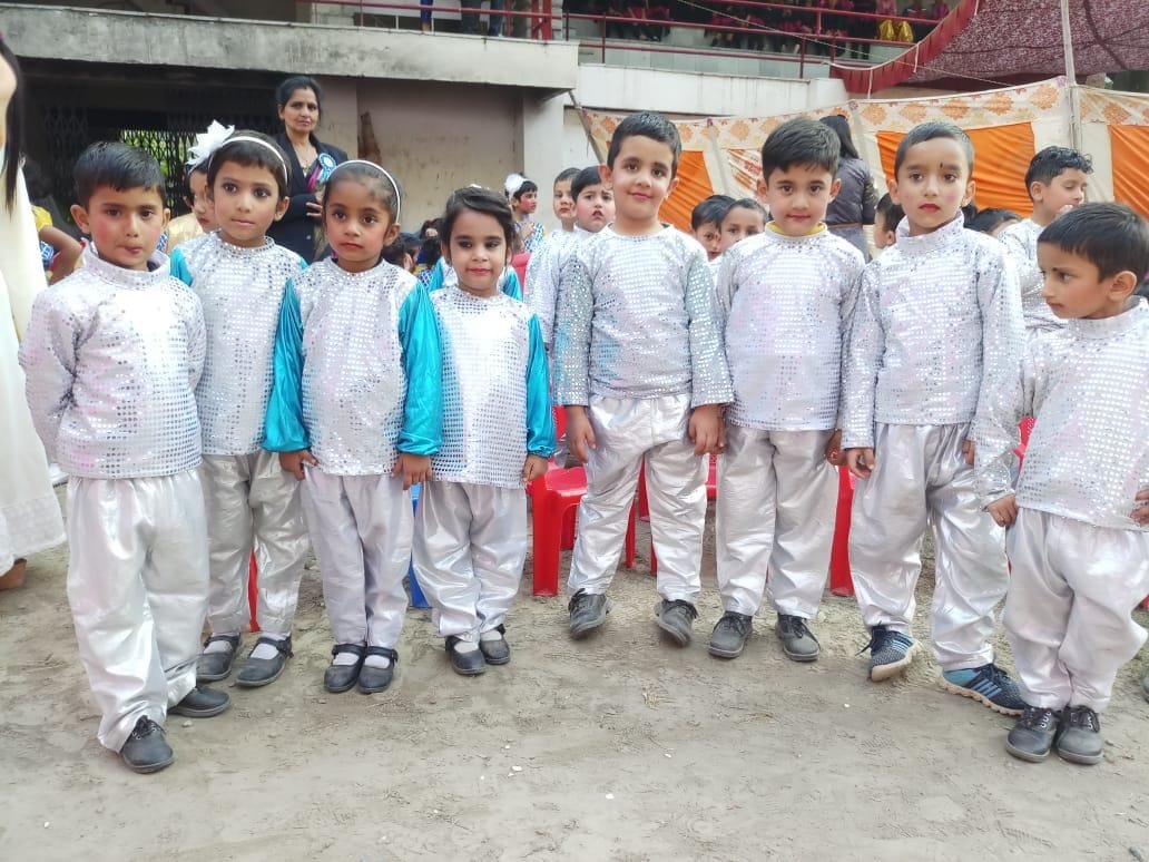 kids intrenational school annual function