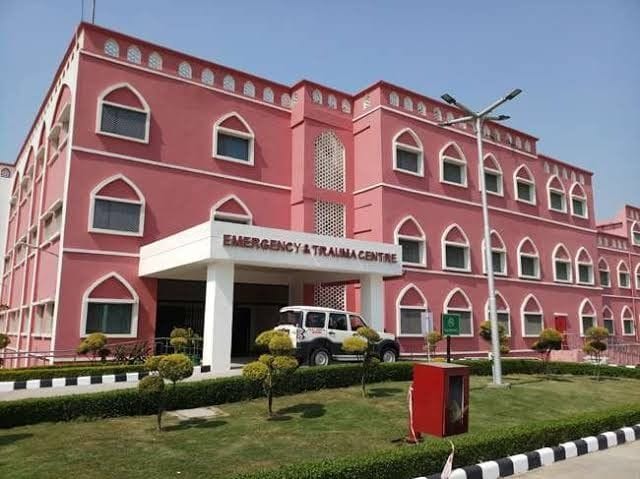 Aligarh jn medical college