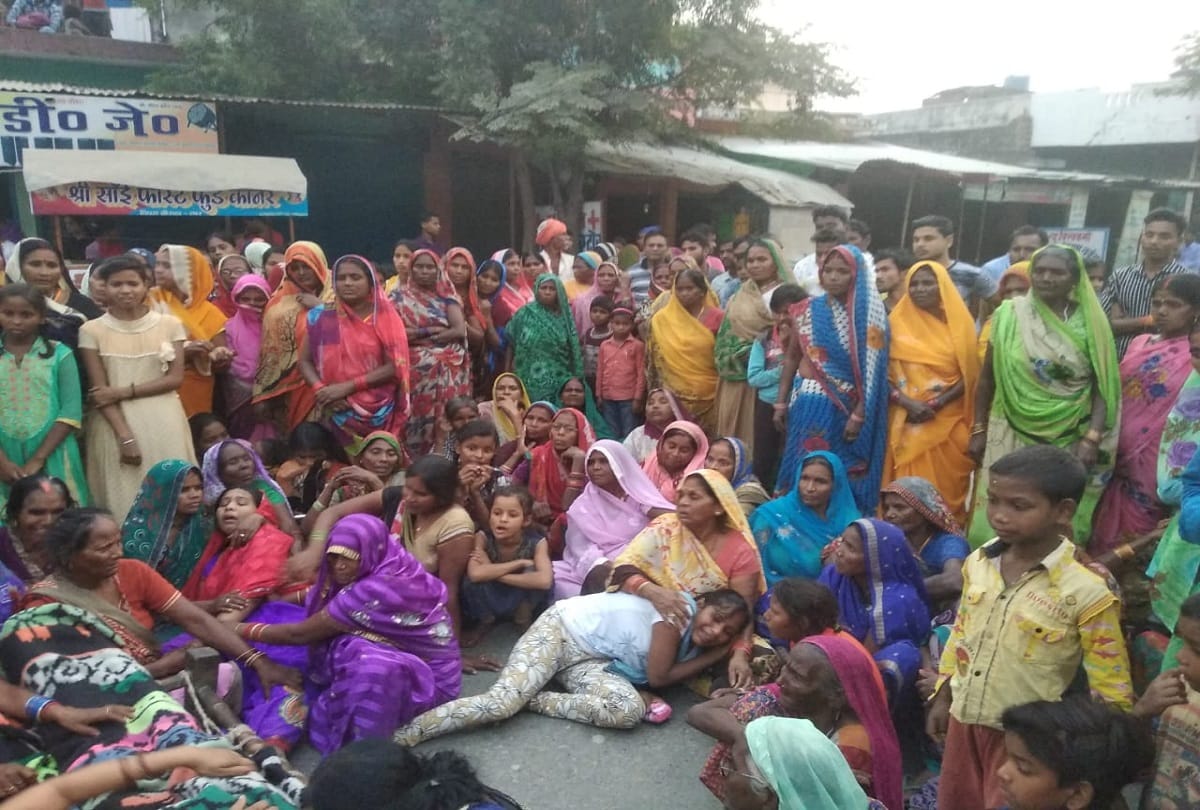 Ruckus after the death of an injured youth in davariya