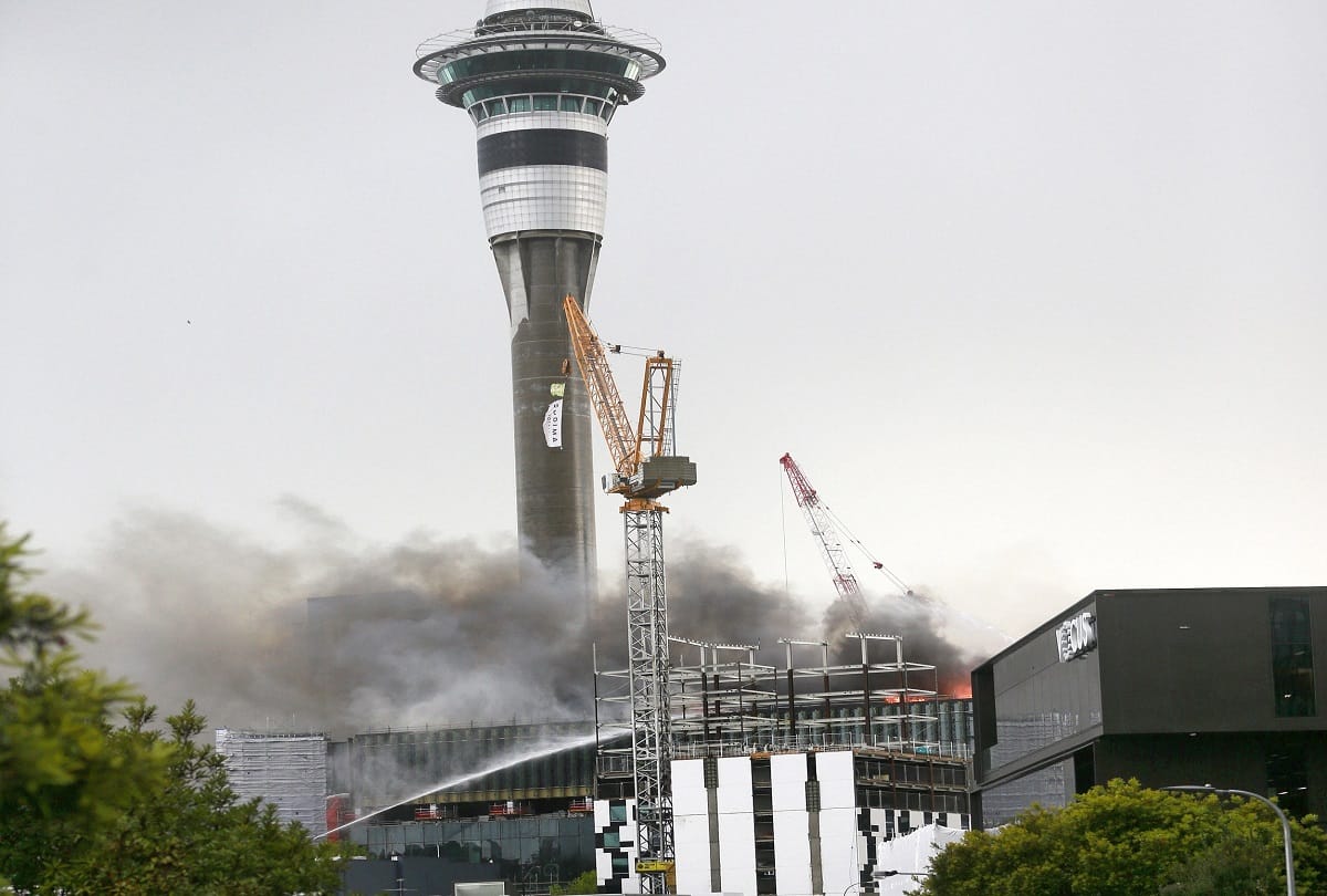 New zealand fire broke out in Auckland firefighting effort enters day three Smoke seen up to 10 KM