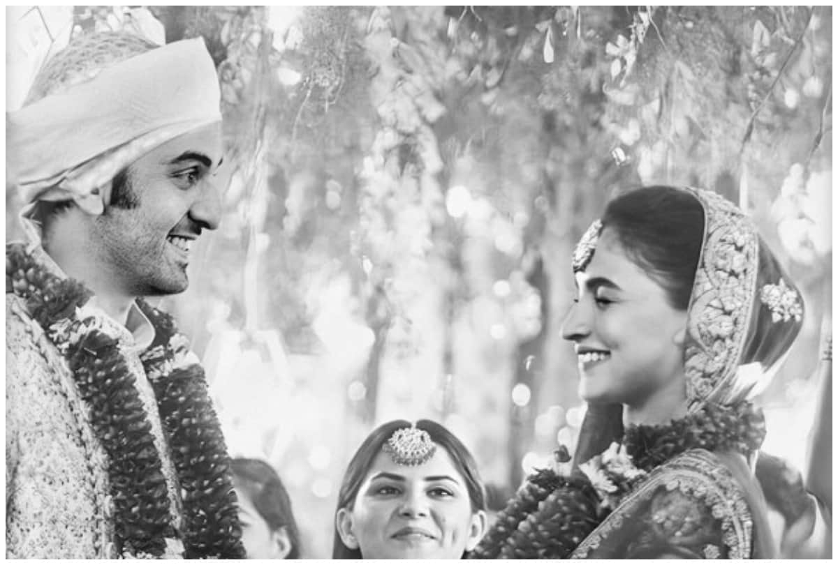 Ranbir Kapoor And Alia Bhatt From Their Wedding Day photo viral
