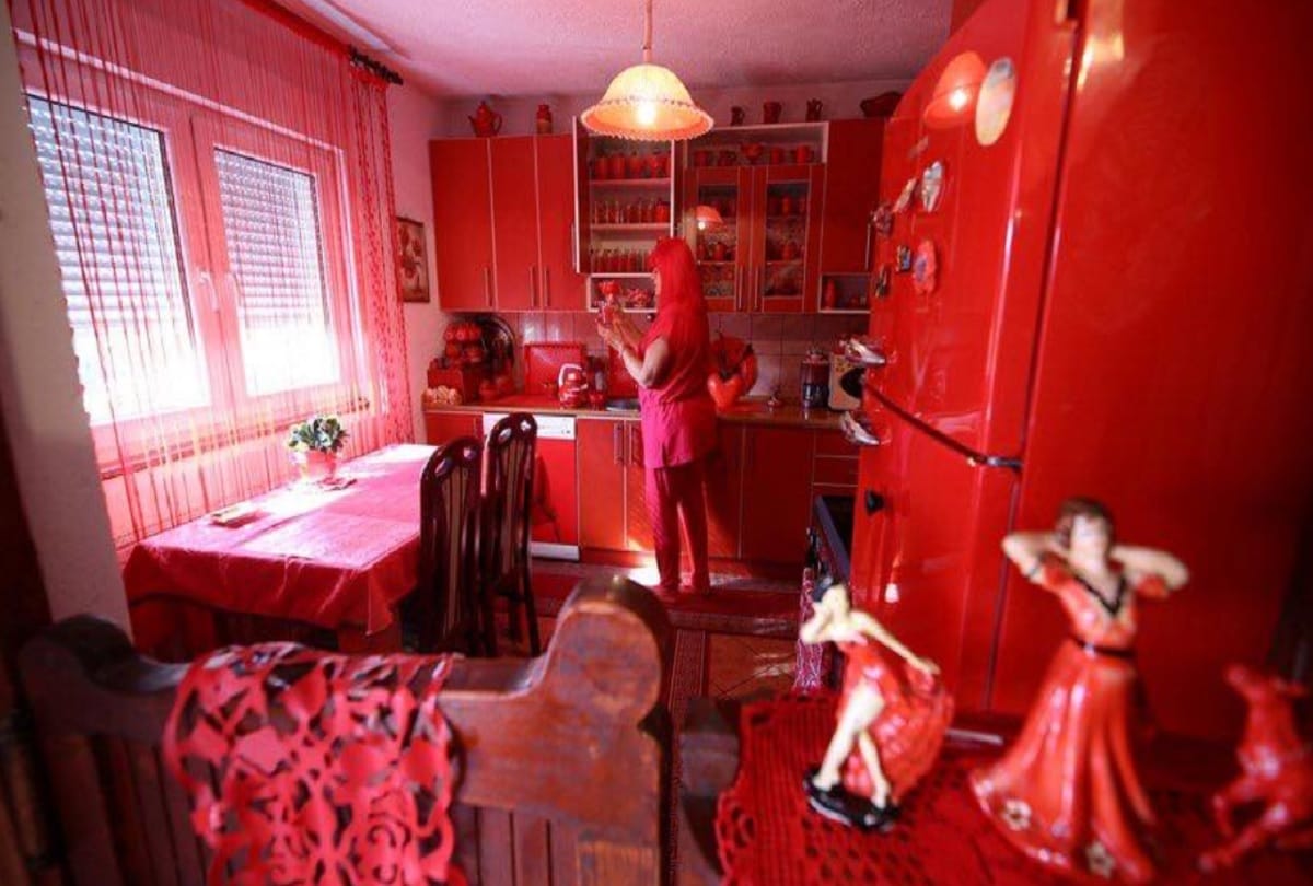 Red lady of Bosnia Zorica Rebernik loves red colour a lot