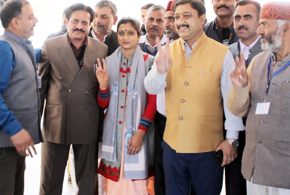 Reena became the first woman mla from Pachad and the second woman MLA of Sirmaur district