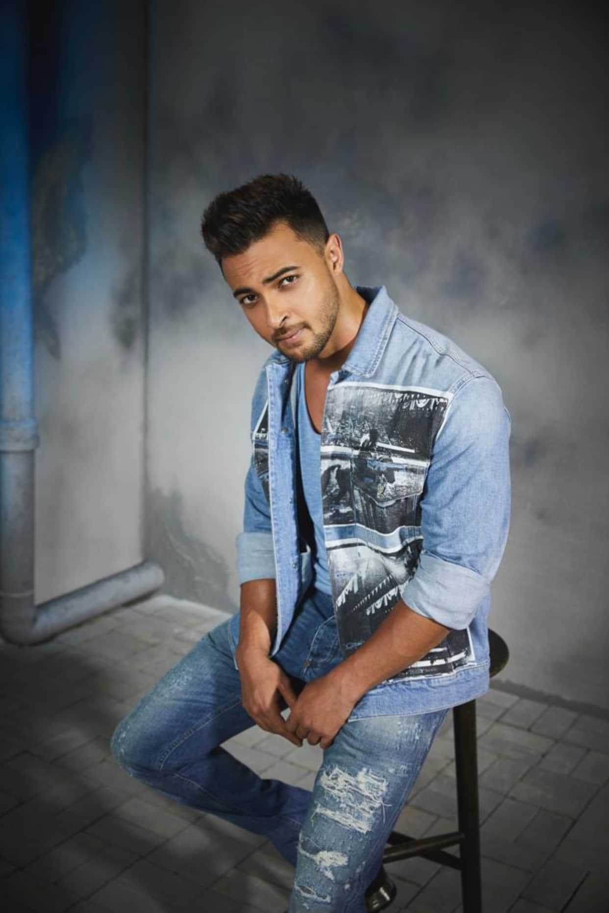 salman khan Brother in law aayush sharma will celebrate his 29th birthday in maldives