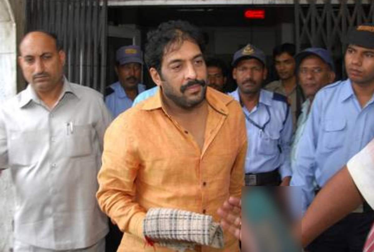 Gopal Kanda gets conditional permission to go abroad